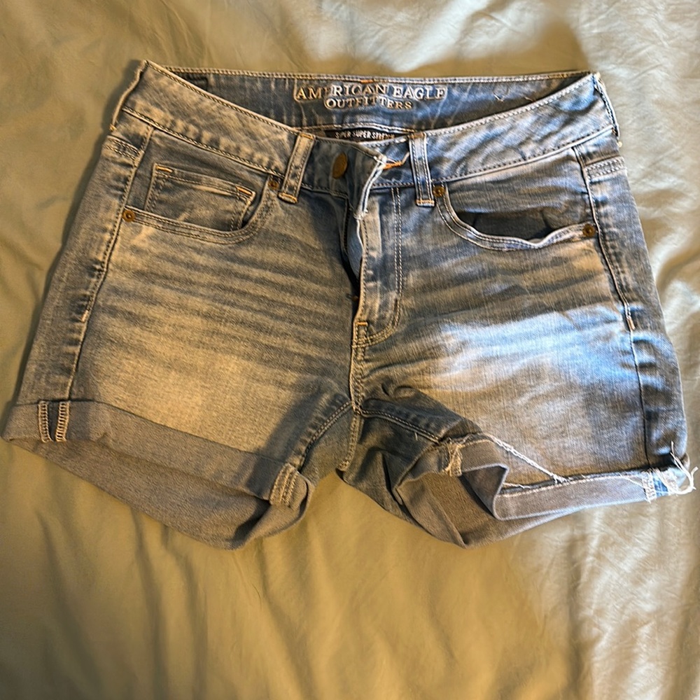 AE Jean short